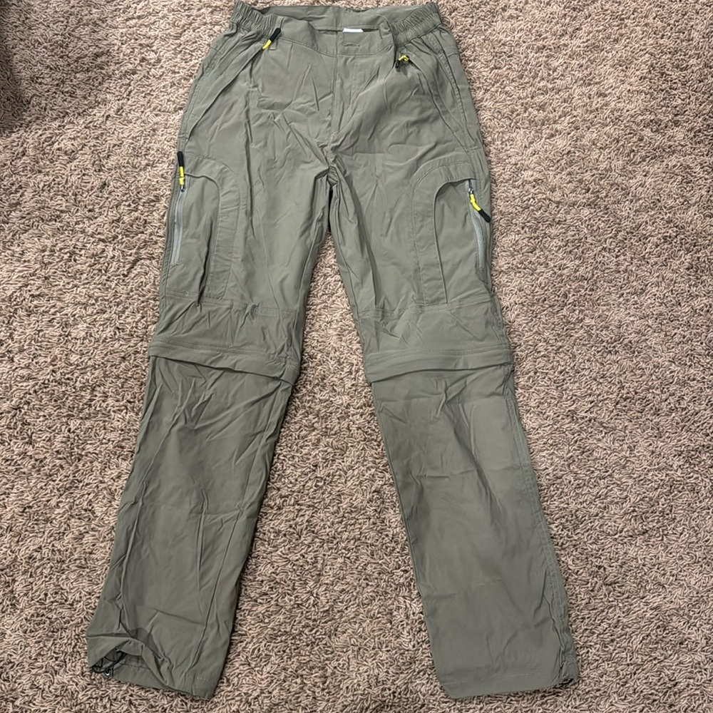 Lightweight Convertible Cargo Pants - Olive Green